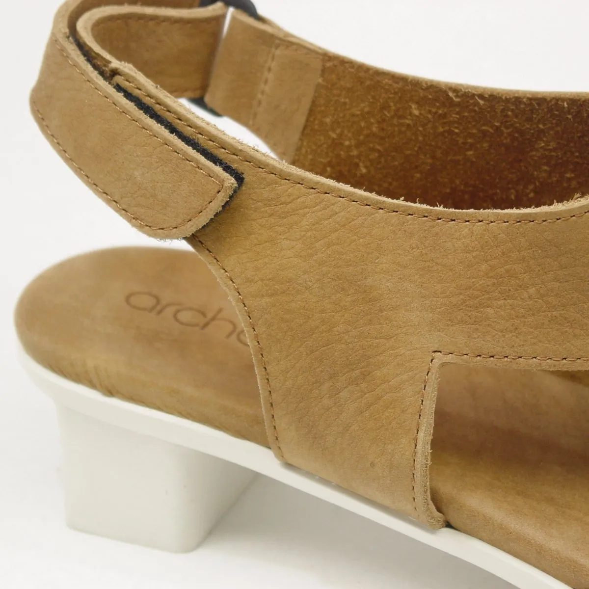Obibbi Camel
